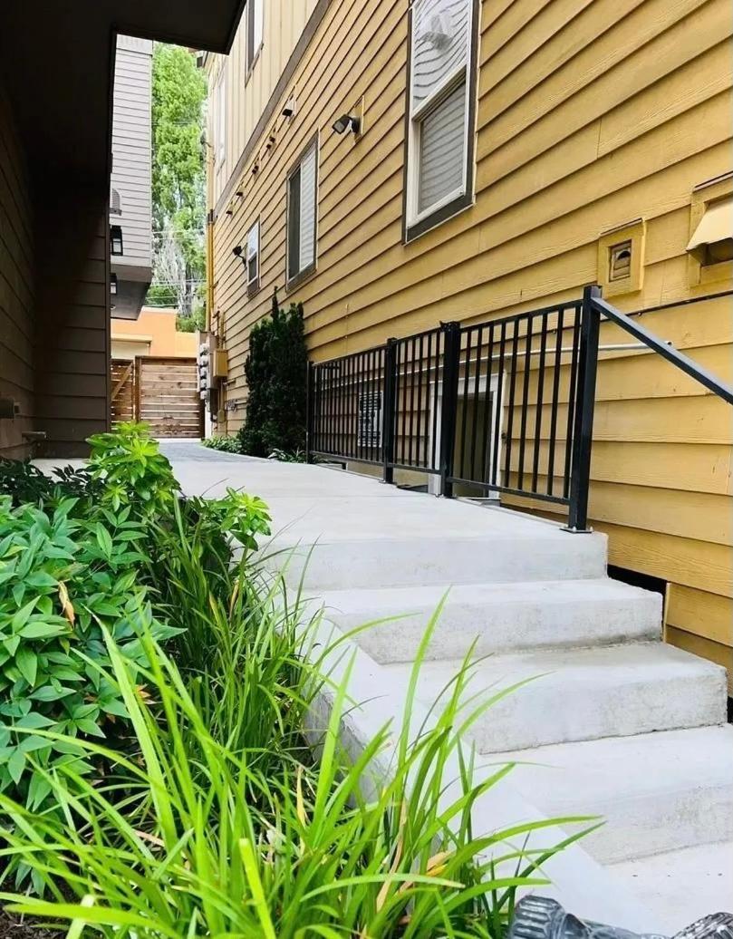 Luxe: Modern Retreat In The City Seattle Exterior foto